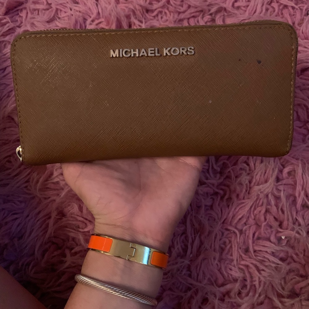 Michael Kors wallet